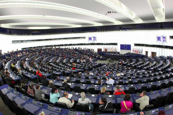 Parlamento Europeo. Auguri ad Antonio Tajani dal presidente FCEI