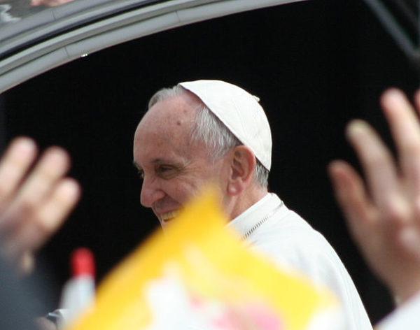 Papa Francesco a Milano. Il pastore valdese: riconoscenza per l’impulso ecumenico
