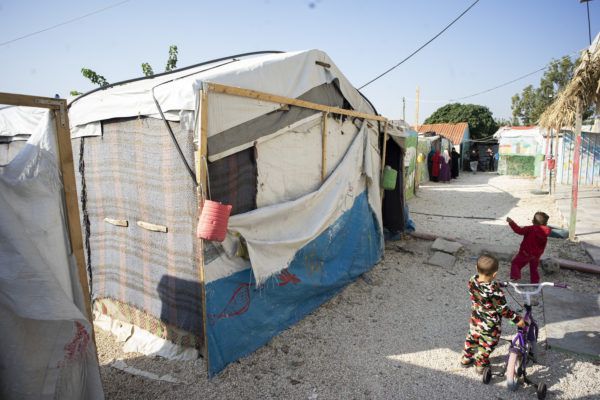 Chi sono e come vivono i rifugiati siriani in Libano, dossier di Mediterranean Hope