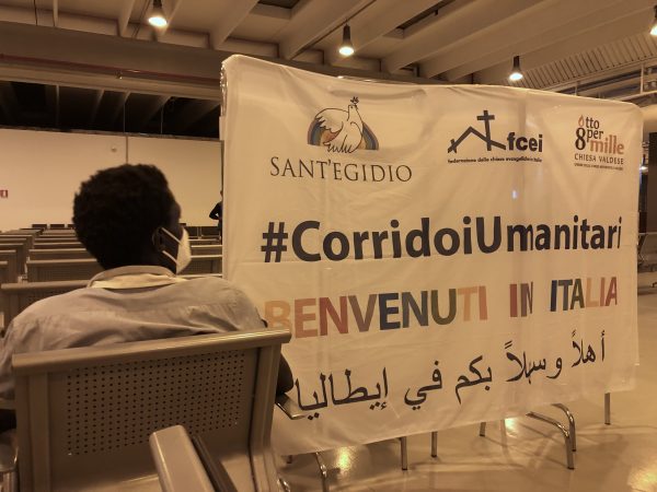 Corridoi umanitari dalla Libia, Garrone: "Ce lo insegna la Costituzione. Accoglienza per tutte e tutti"